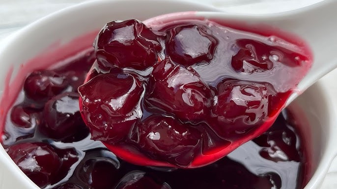 Конфитюр фруктово-ягодный Вишня ТС А 50 12кг ведро