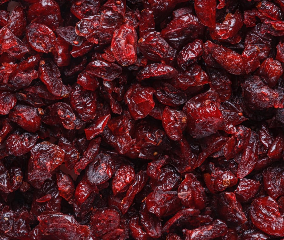 Клюква сладкая сушеная (половинки, 12,5 кг)