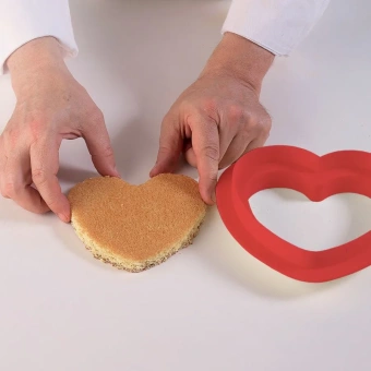 Форма силиконовая Сердце+вырубка TIAMO (1 шт)